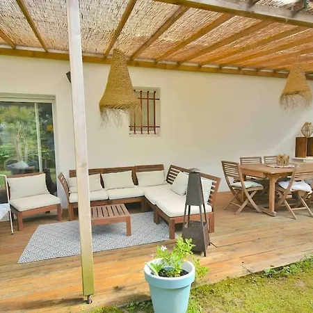 Maison Basque Avec Jardin Bidart